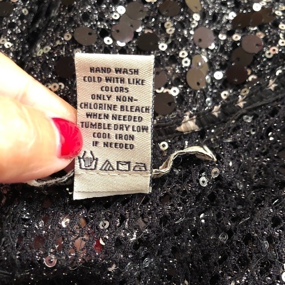 American Rag Black Star Sequin Back Blouse Sz S NWOT - Picture 7 of 7